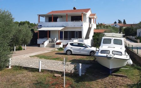 Apartmanok Parkolóhellyel Susica, Ugljan - 8265 Sušica