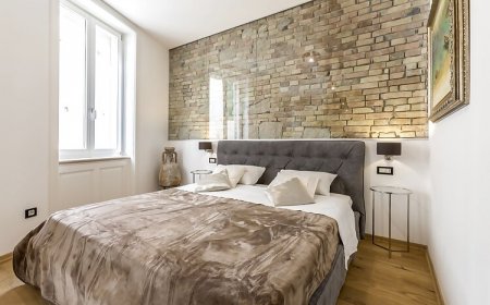 Apartment Queen Split