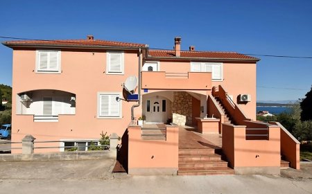 Apartmani Pero Dobropoljana