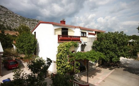 Apartmanok Parkolóhellyel Starigrad, Paklenica - 6618 Starigrad