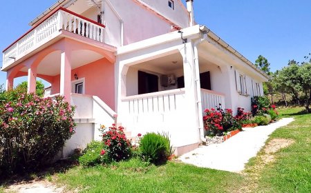 Apartments Anđelo Vlasici