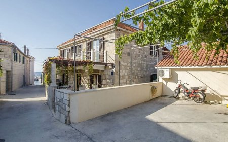 Apartman Lile Postira