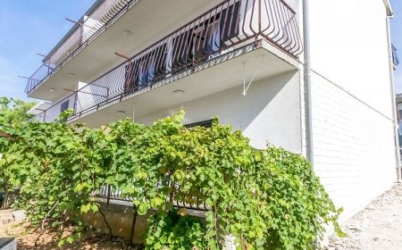 Apartments Matejka Primosten