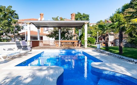 Apartmanok Medencével Opátia - Pobri - Opatija - Pobri, Opátia - Opatija - 16390 Opatija - Pobri