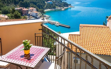 Apartmanok és Szobák A Tenger Mellett Brela, Makarska - 13118 Brela