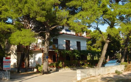 Apartmani Popo Starigrad