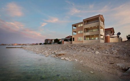 Apartments Vista Royal Vir