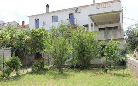 Apartmani Dani Supetar