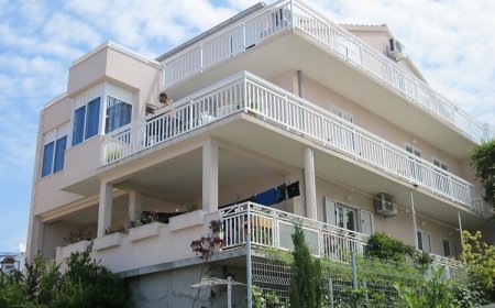 Apartmani Krešić Hvar