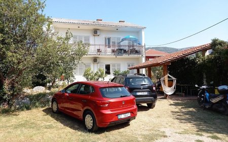 Apartmanok A Tenger Mellett Kastel Stari, Kastela - 6059 Kaštel Stari