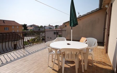 Apartmanok Parkolóhellyel Srima - Vodice, Vodice - 6099 Srima - Vodice