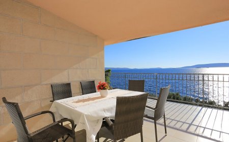 Apartmanok A Tenger Mellett Okrug Donji, Ciovo - 6859 Okrug Donji