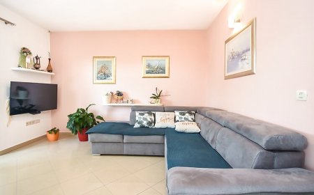 Apartmanok Parkolóhellyel Kastel Stari, Kastela - 15411 Kaštel Stari