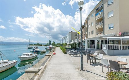 Apartments Cetina Omis