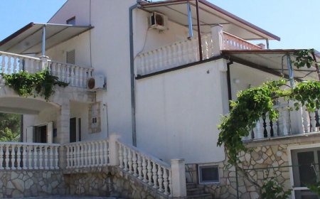 Apartments Vera Vrboska