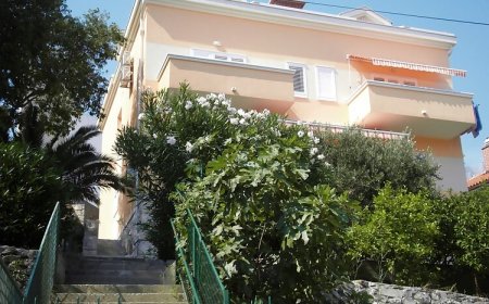 Apartments Vesna Makarska