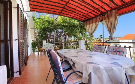 Apartmanok A Tenger Mellett Okrug Gornji, Ciovo - 1069 Okrug Gornji