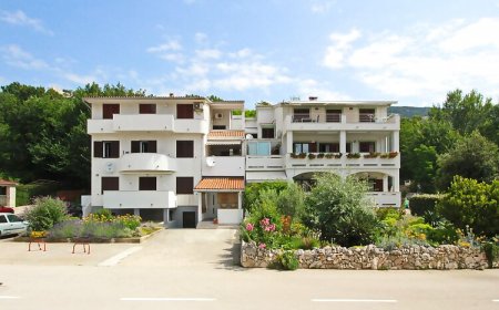Apartmani Karamarko Baska