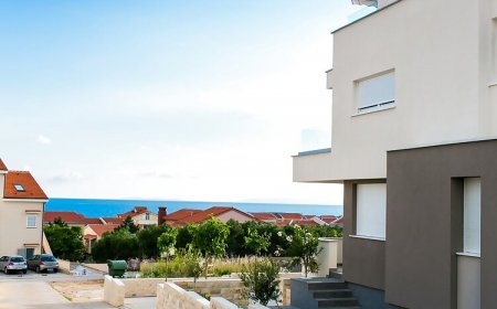 Apartments Goran Novalja