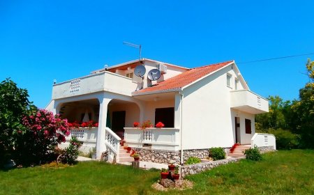 Apartmanok A Tenger Mellett Ljubac, Zadar - 5947 Ljubač