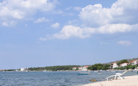 Apartments BM Rogoznica