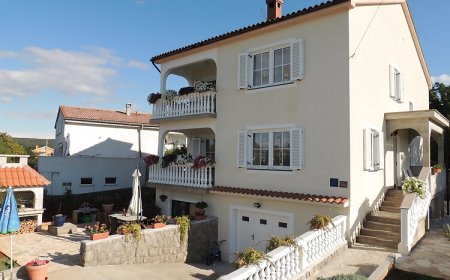 Apartment Babic Malinska