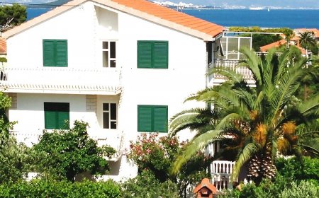 Apartments Neda Slatine