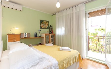 Apartmanok Parkolóhellyel Trogir - 12695