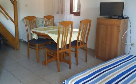 Apartmanok A Tenger Mellett Grebastica, Sibenik - 14476 Grebaštica