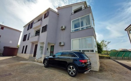 Apartments Mauro Malinska