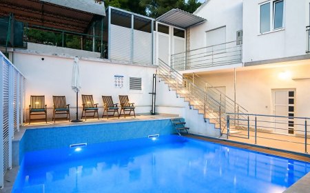 Apartmanok Családok Részére Medencével Trogir - 6022