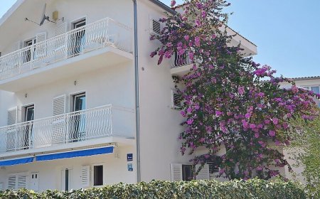 Apartments Šime Srima