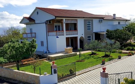 Apartmanok Parkolóhellyel Vrsi, Zadar - 14211 Vrsi