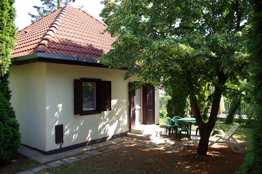 Esthajnal Apartmanok Ábrahámhegy