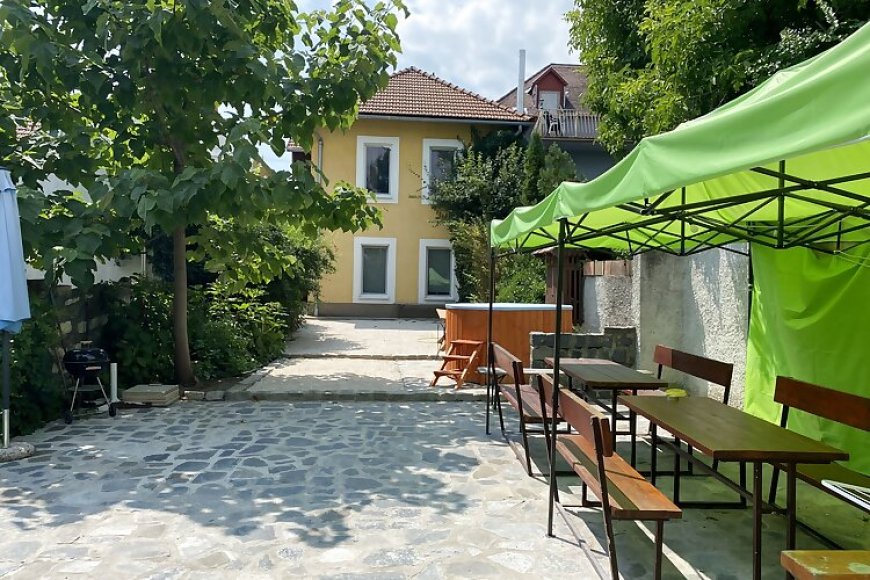 Balaton7 Apartmanház Badacsonytomaj Centrum