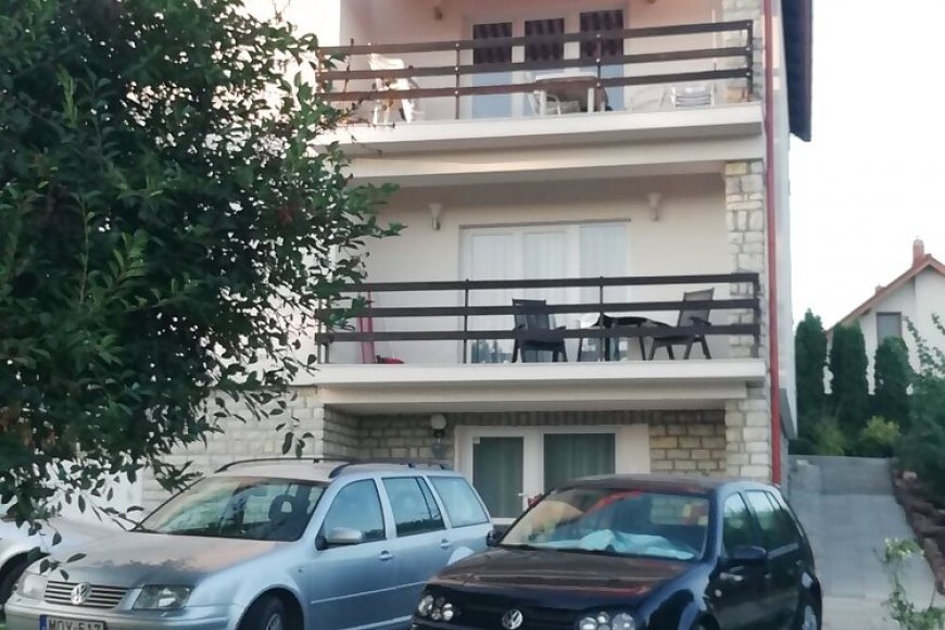 Napola Apartman Balatonalmádi