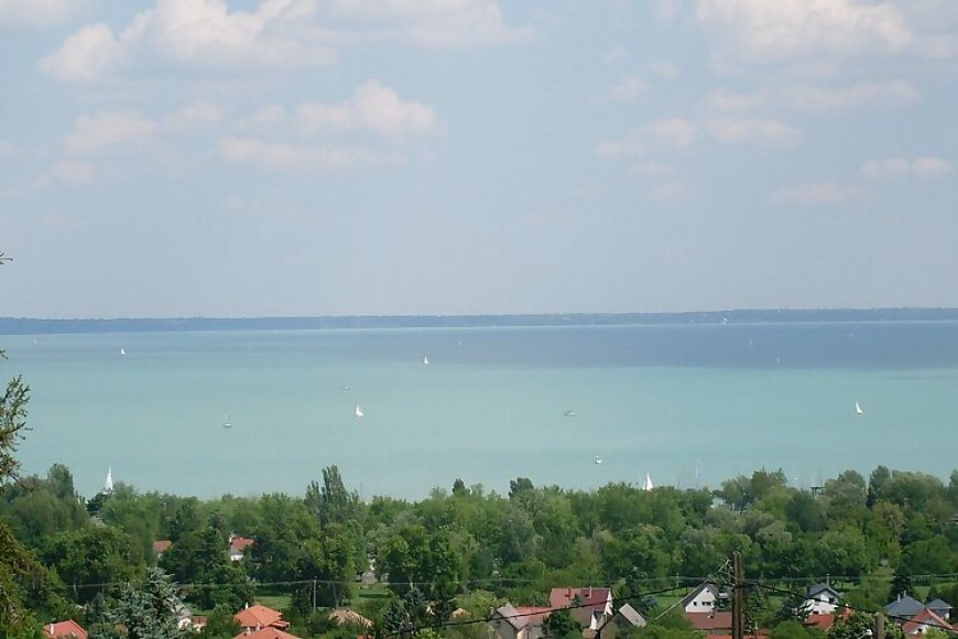 Rege Nyaralóház  Apartman Balatonalmádi