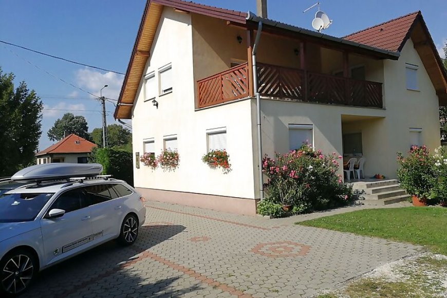 Zsolt Apartman Balatonboglár