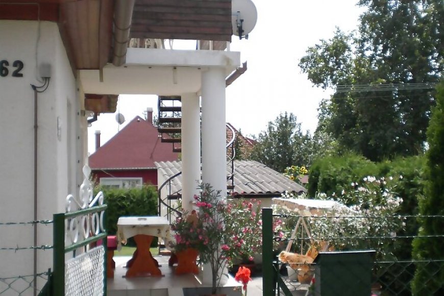 Leander Apartman Balatonfenyves