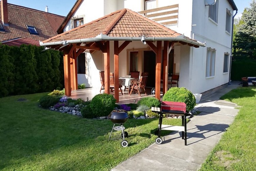 Fániház Apartman Balatonfenyves