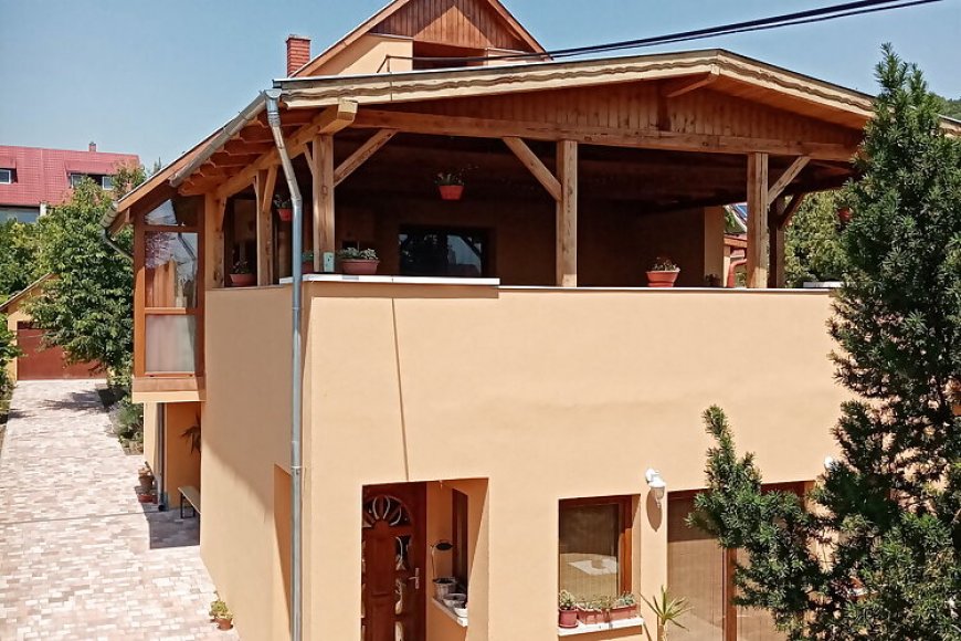 Jázmin-Szieszta Apartmanház Balatonfüred