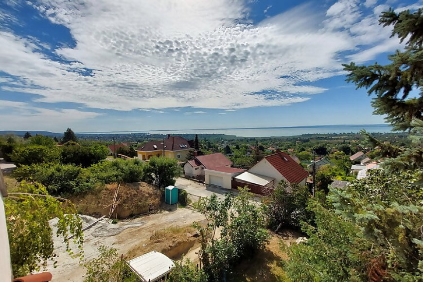 A Felkelő Nap Háza Balatonfüred