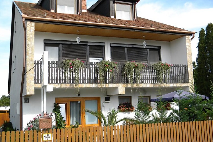 Villa Róza Apartman Balatonkeresztúr