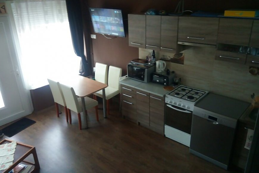 Suri Apartman Balatonlelle