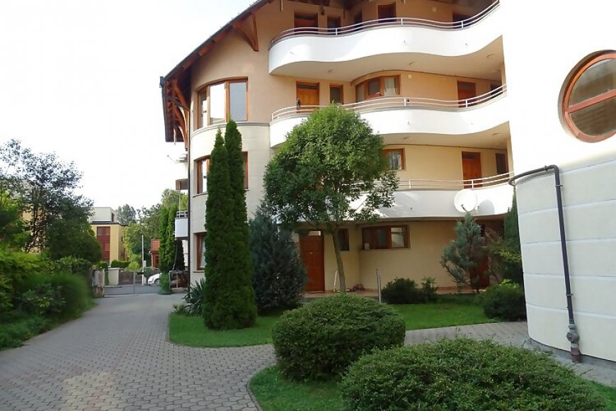 Napsugár 2 Apartman Balatonlelle