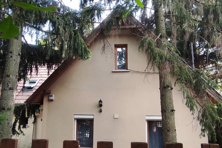 BudaWestHouse Budakeszi