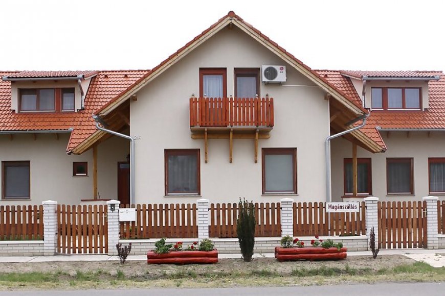 Csipkeház Apartman Cserkeszőlő