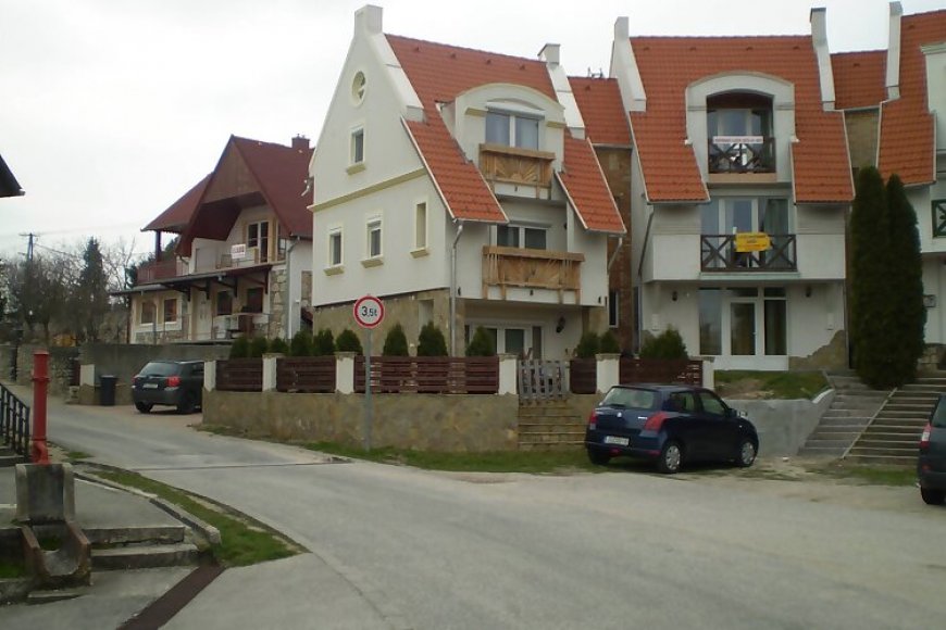 Lugas Apartman Csopak