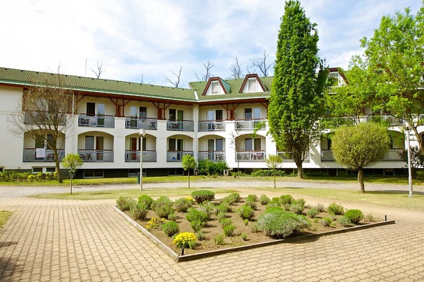 Auguszta Hotel és Diákszálló Debrecen