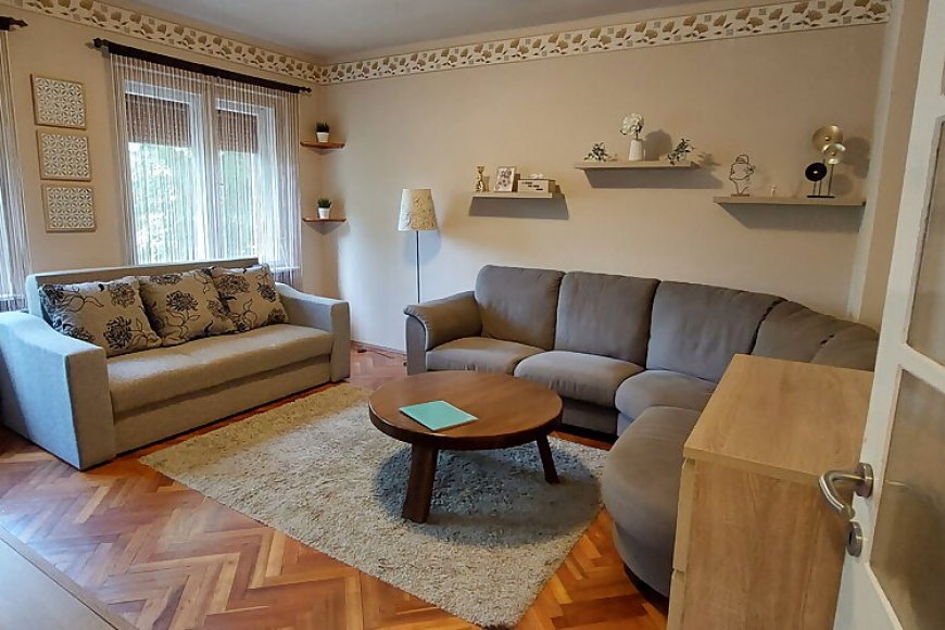 Ella Belvárosi Apartman Eger